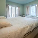 2 Bedroom Cozy In Apartamento *