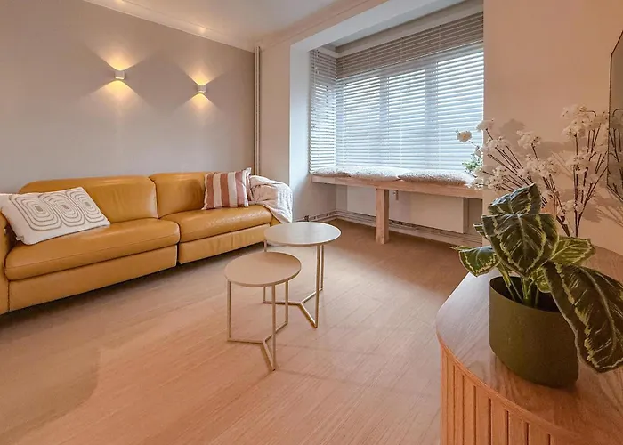 Lägenhet 2 Bedroom Cozy In